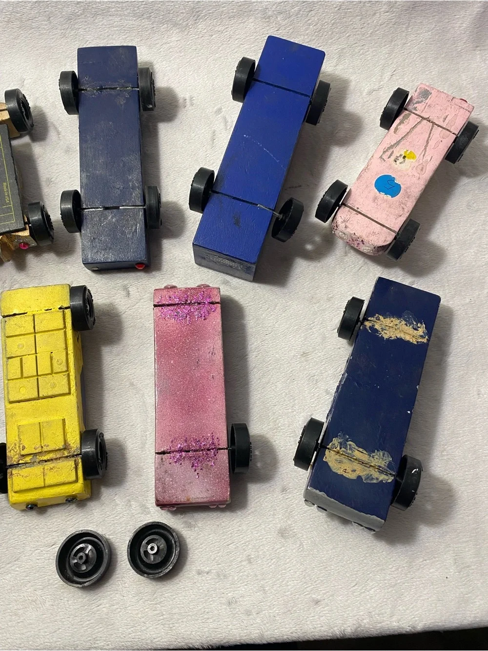 VINTAGE LOT of 9 Pinewood DERBY CARS PINECARS Cub Boy Scouts Wooden PINE CARS